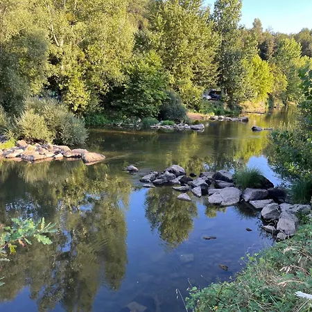 Сasa de vacaciones O Nature *